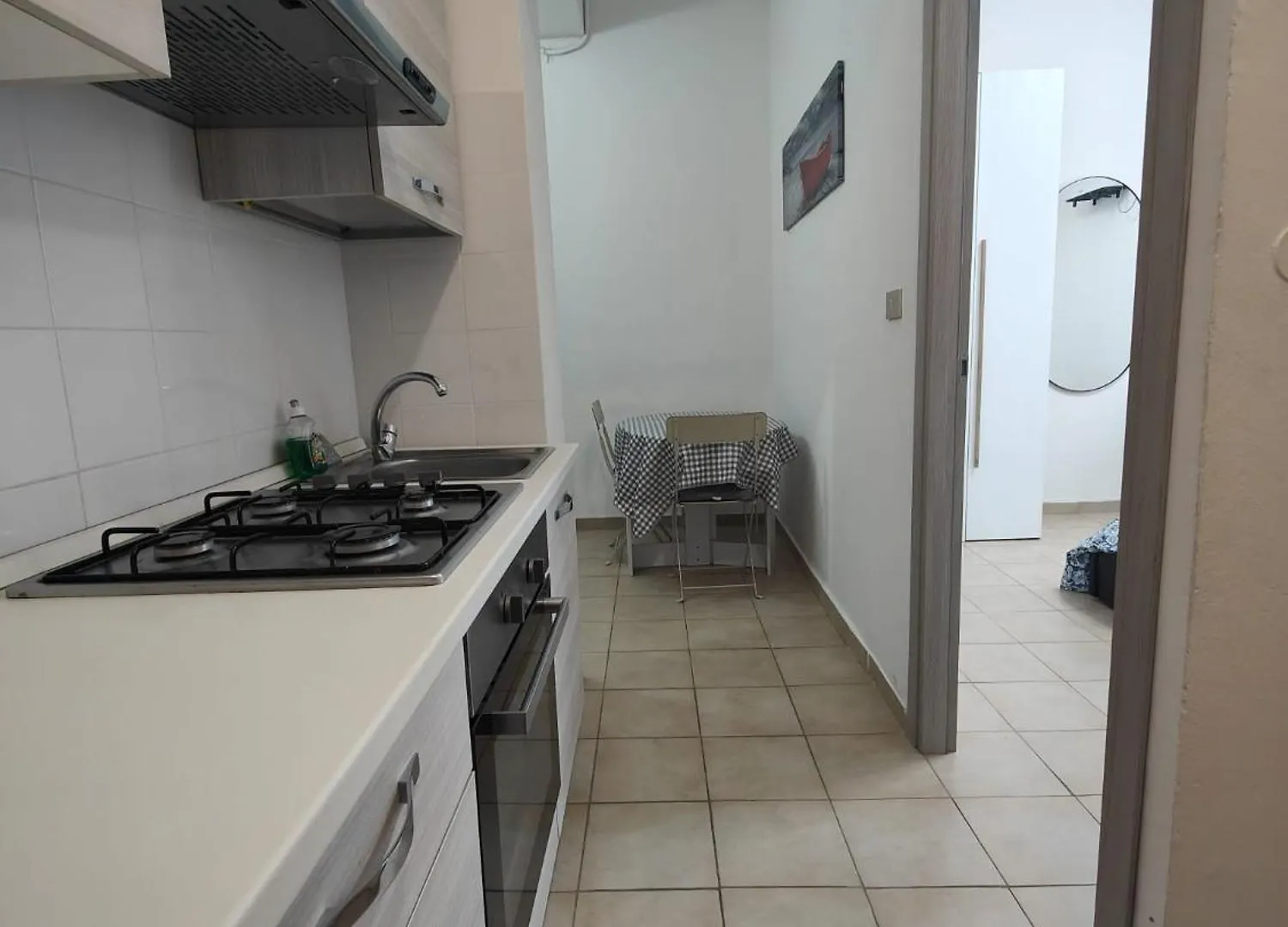 דירות מילאנו Bilocale 40 Mq Con Parcheggio Privato איטליה